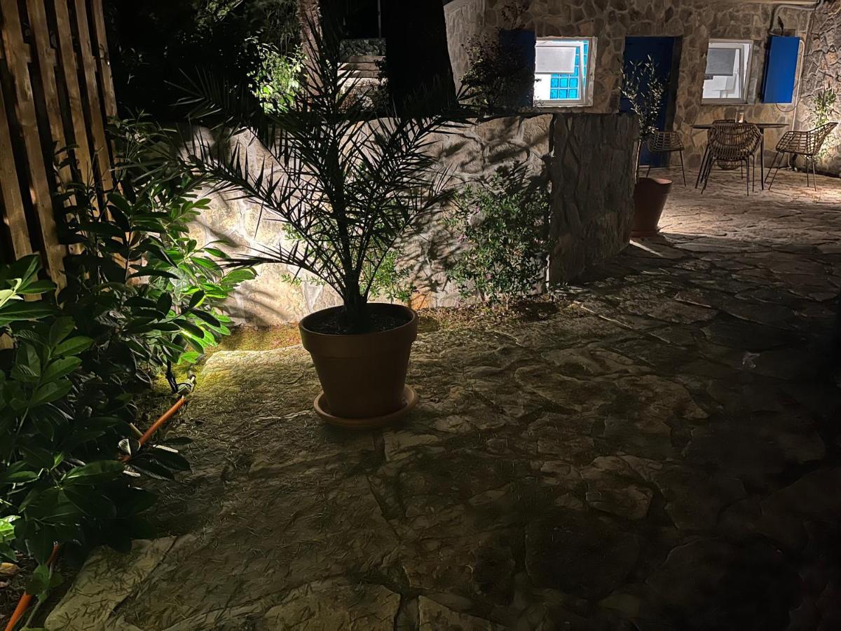 Apartamento Blue Penguin Pinezići Exterior foto
